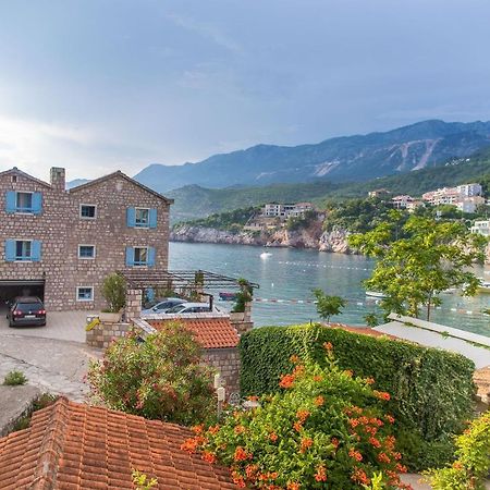 Stone Beach Apartments Pržno المظهر الخارجي الصورة
