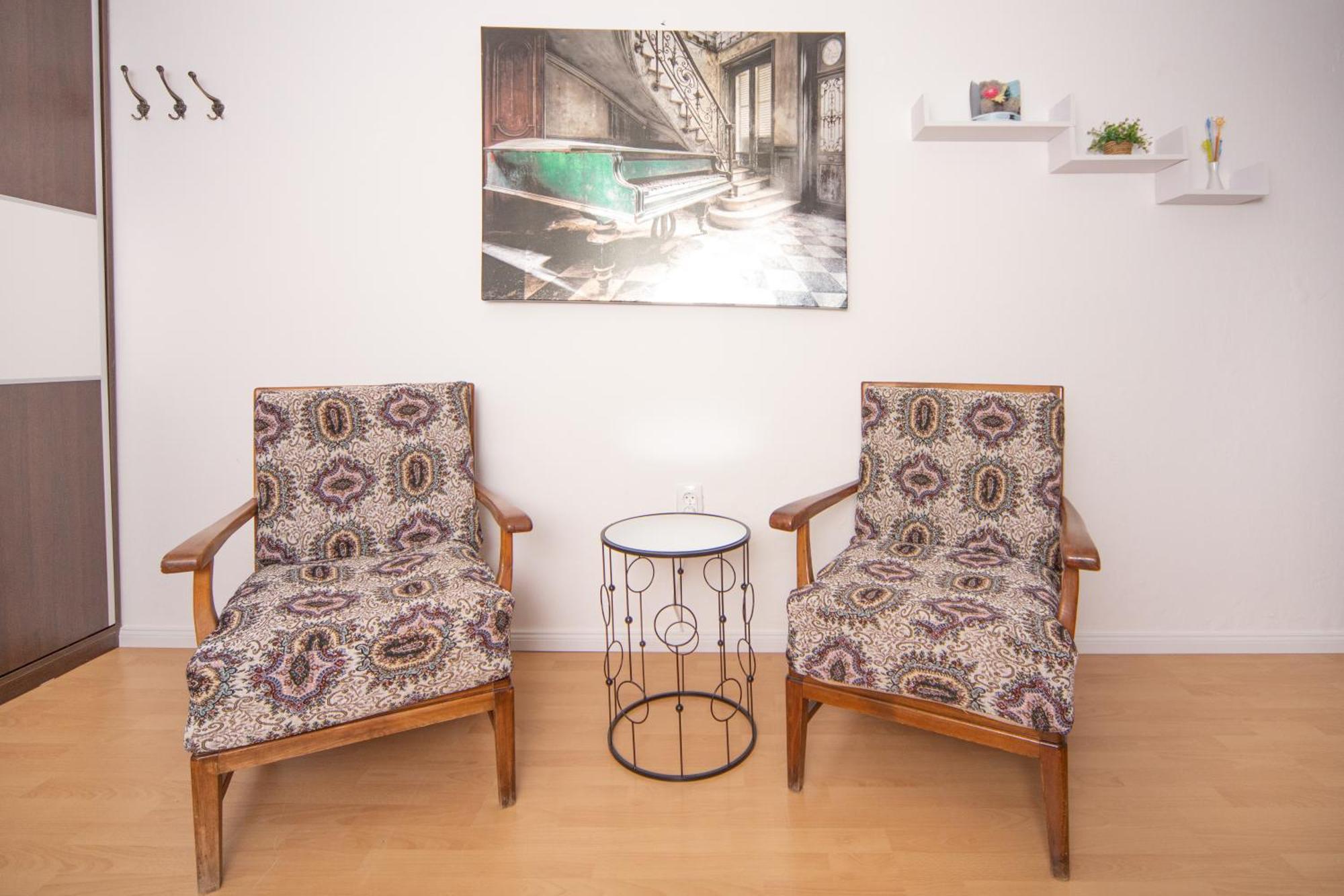 Stone Beach Apartments Pržno المظهر الخارجي الصورة