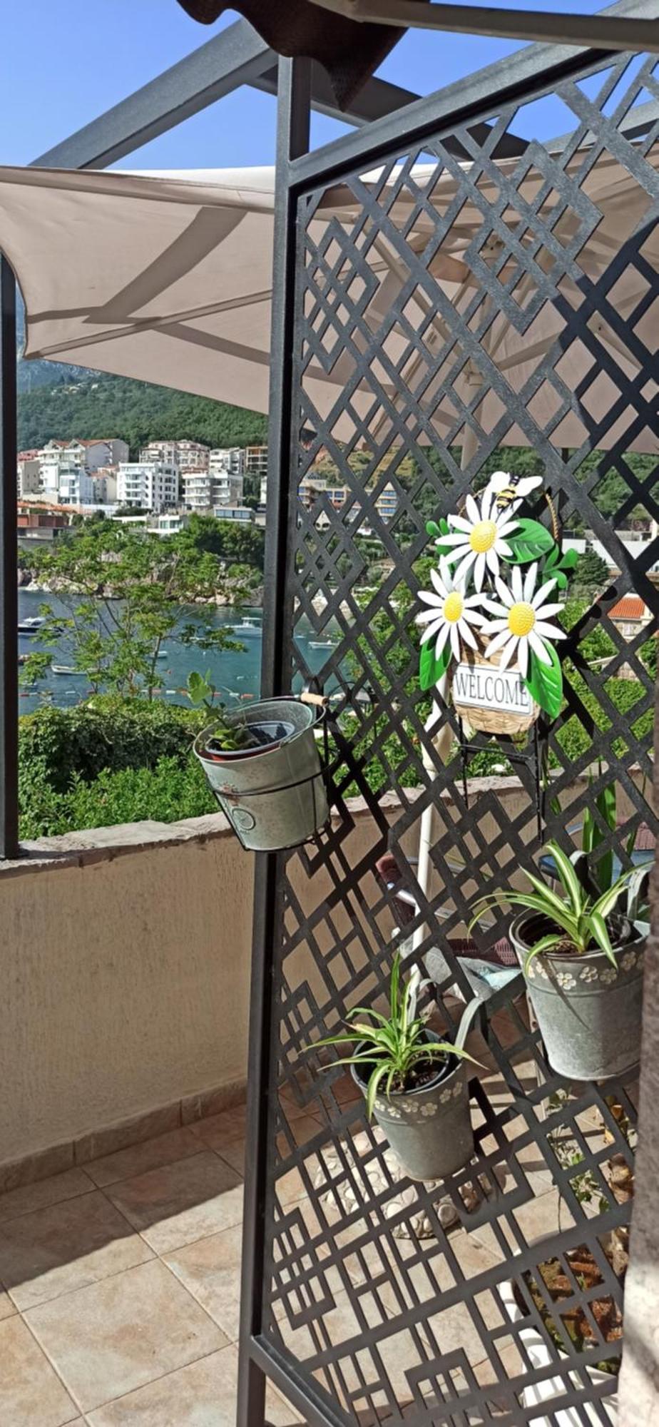 Stone Beach Apartments Pržno المظهر الخارجي الصورة